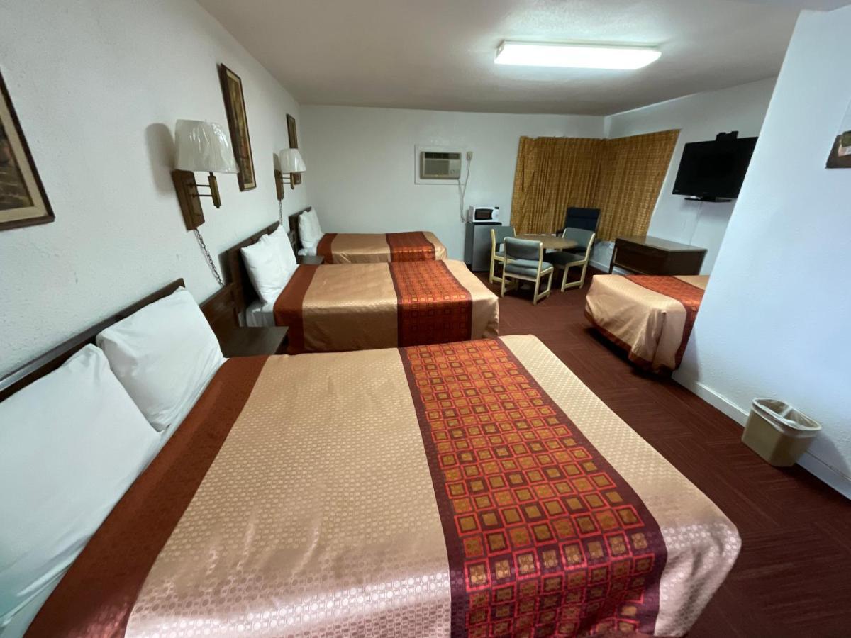 Kansan Motel Liberal Exteriör bild